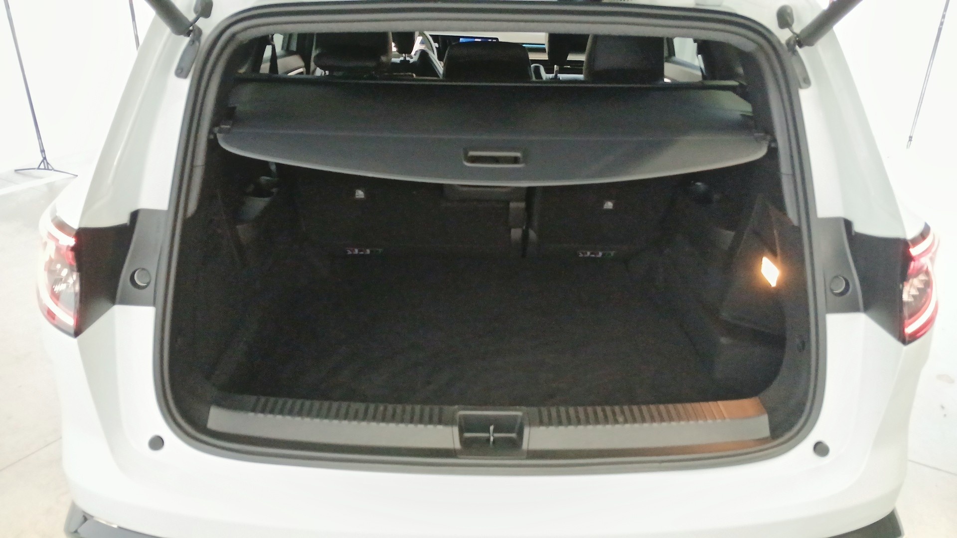 Renault Espace Techno E-Tech full hybrid 147 kW (200 CV) - foto 24 de Renault Espace