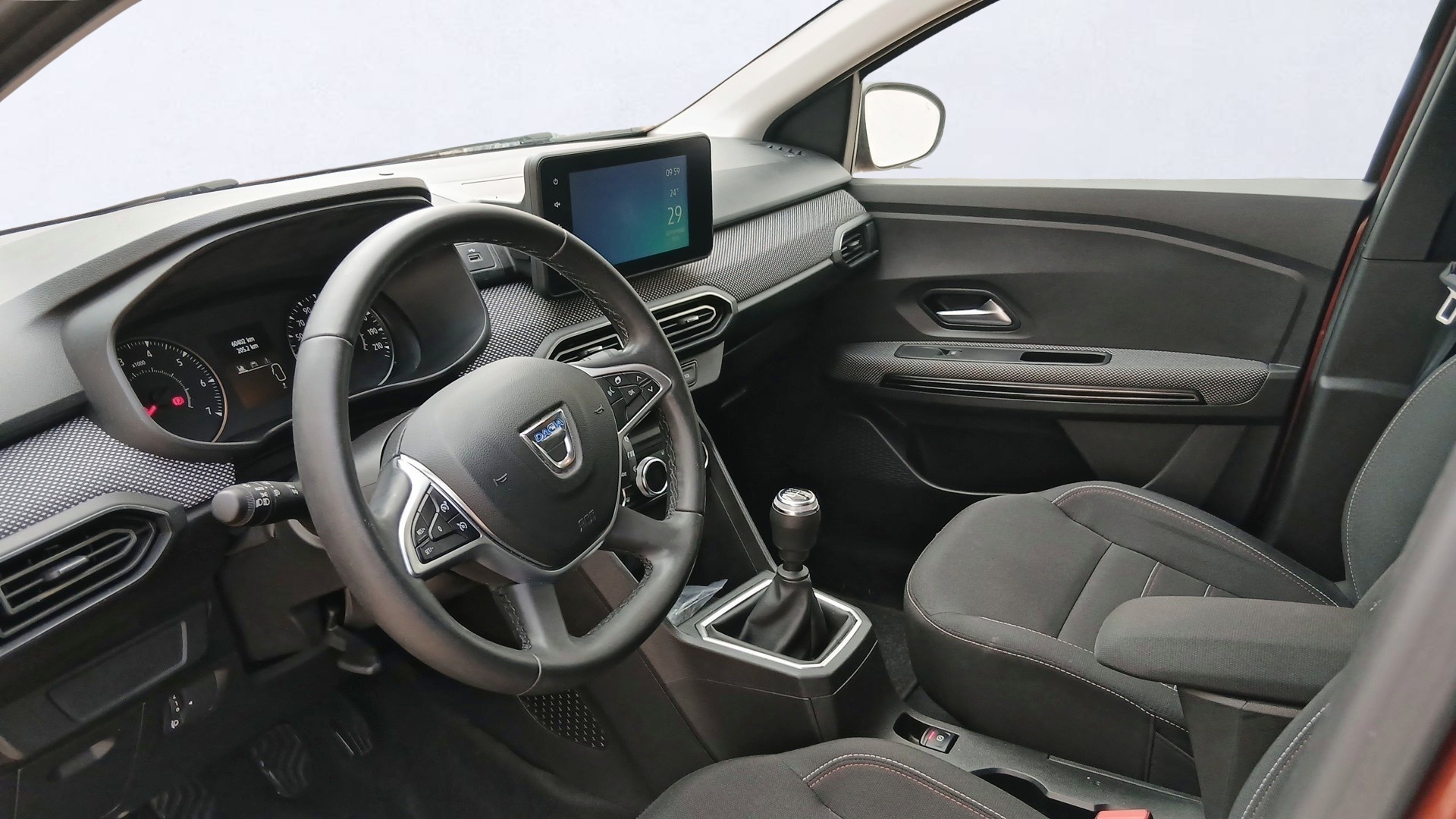 Dacia Jogger Serie Limitada Extreme Go TCe 81 kW (110 CV) 7 Plazas - foto 8 de Dacia Jogger
