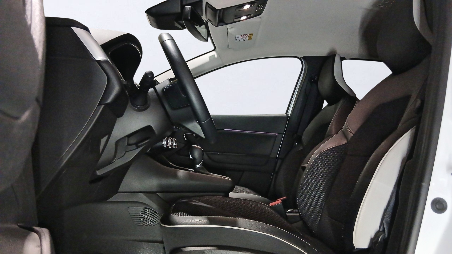 Renault Captur zen fast track E-Tech híbrido 107 kW (145 CV) - foto 12 de Renault Captur