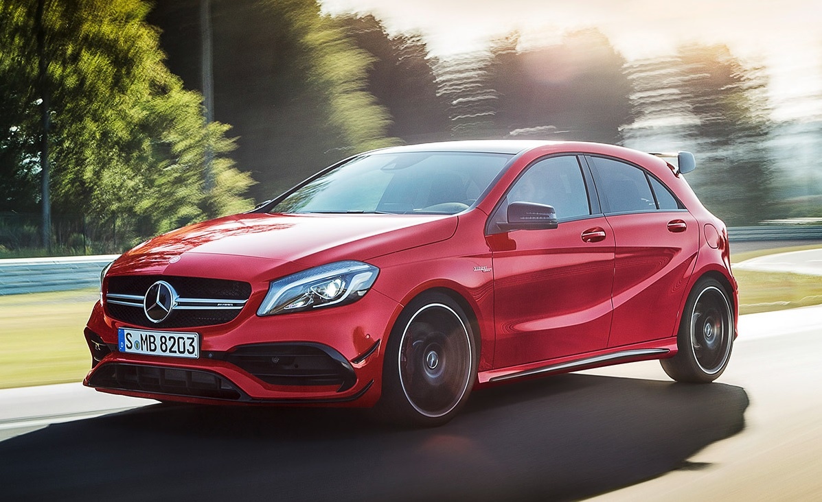 Modelo deportivo Mercedes-AMG 45 4MATIC