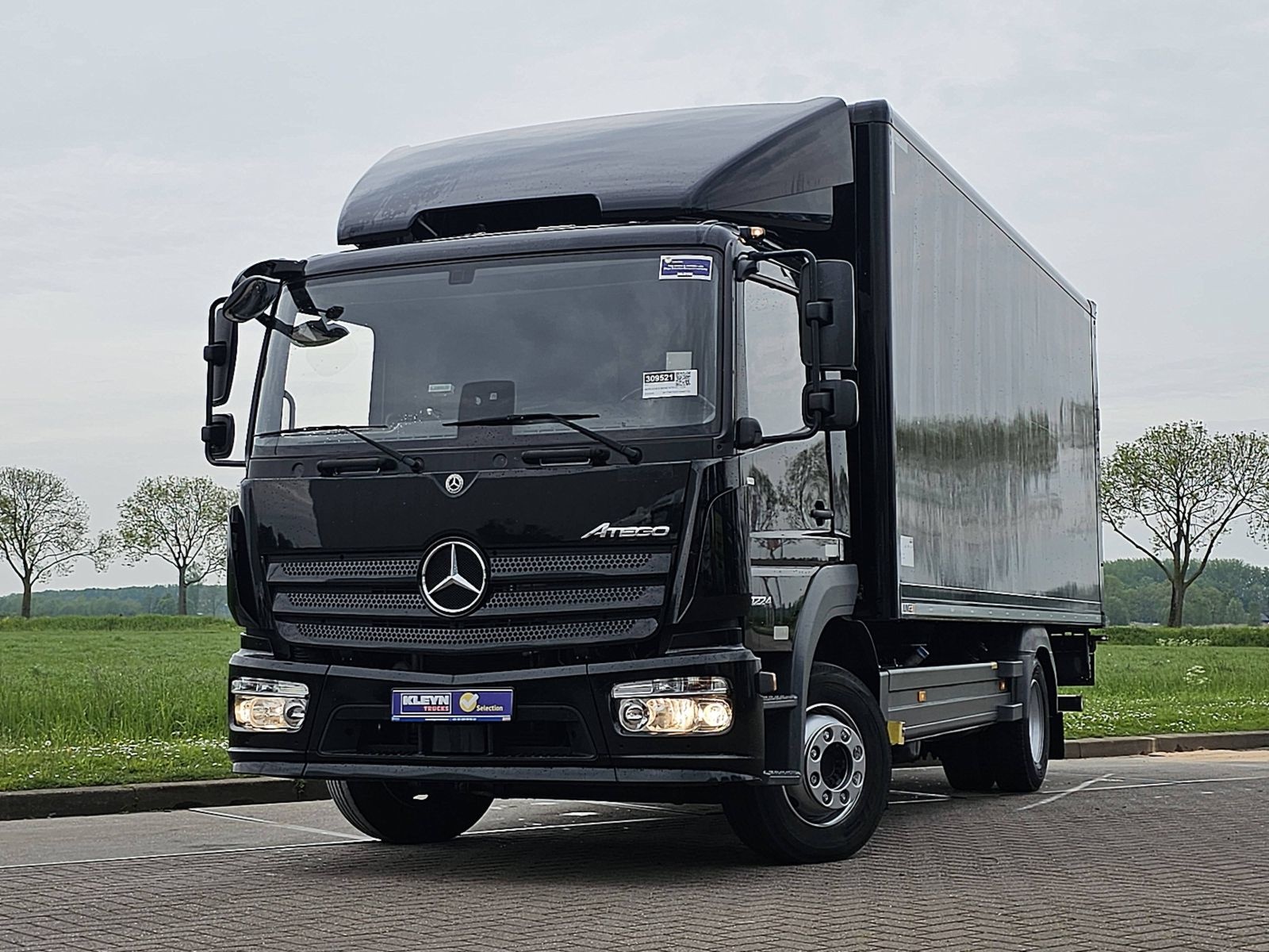 Mercedes Atego