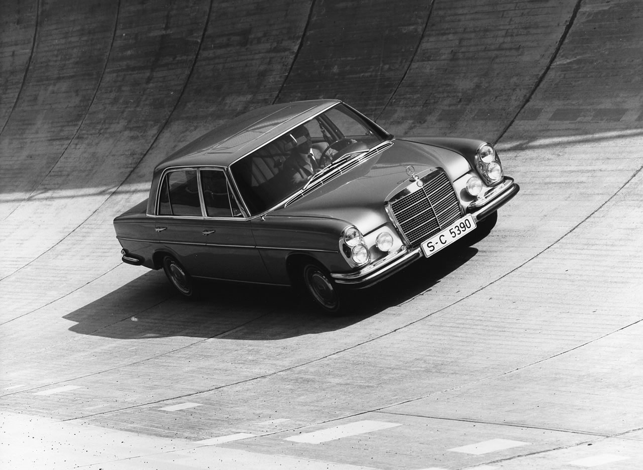 TOP 7 Curiosidades sobre Mercedes Benz que no sabias