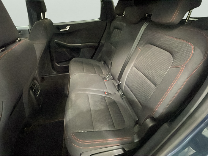 Ford Kuga 2.5 Duratec FHEV ST-Line Auto 140 kW (190 CV) 9 Ford Kuga 2.5 Duratec FHEV ST-Line Auto 140 kW (190 CV) 9