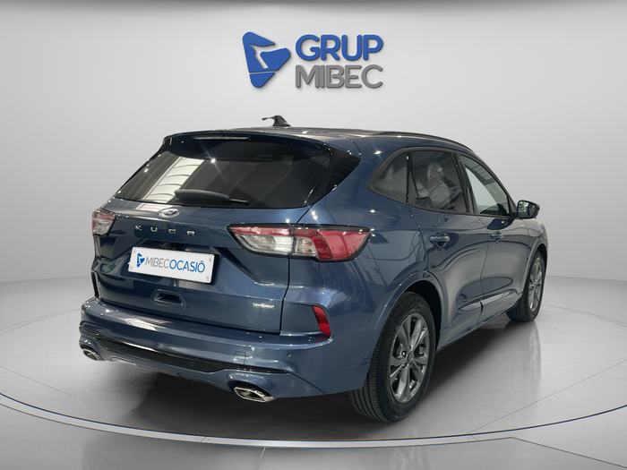 Ford Kuga 2.5 Duratec FHEV ST-Line Auto 140 kW (190 CV) 4 Ford Kuga 2.5 Duratec FHEV ST-Line Auto 140 kW (190 CV) 4