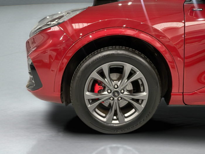 Ford Kuga 2.5 Duratec FHEV ST-Line X 4x2 Auto 140 kW (190 CV) 7 Ford Kuga 2.5 Duratec FHEV ST-Line X 4x2 Auto 140 kW (190 CV) 7