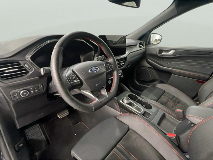 Ford Kuga 2.5 Duratec FHEV ST-Line Auto 132 kW (180 CV) 11 Ford Kuga 2.5 Duratec FHEV ST-Line Auto 132 kW (180 CV) 11