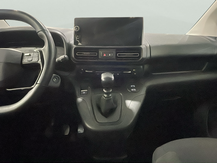 Citroen Berlingo BlueHDi 100 S&S Plus Talla M 75 kW (102 CV) 8 Citroen Berlingo BlueHDi 100 S&S Plus Talla M 75 kW (102 CV) 8