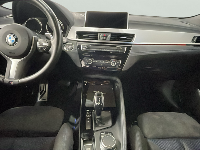 BMW X2 sDrive20i 141 kW (192 CV) 8 BMW X2 sDrive20i 141 kW (192 CV) 8