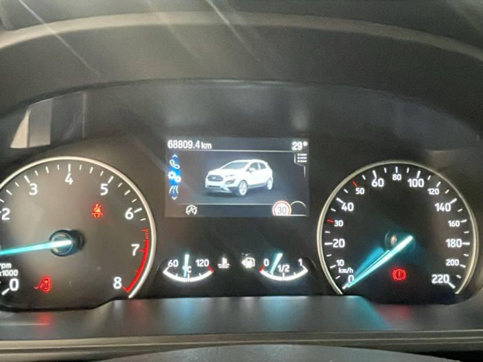 Ford EcoSport 1.0T EcoBoost S&S Active 92 kW (125 CV) 17 Ford EcoSport 1.0T EcoBoost S&S Active 92 kW (125 CV) 17