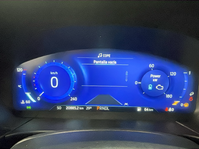 Ford Kuga 2.5 Duratec FHEV ST-Line Auto 140 kW (190 CV) 17 Ford Kuga 2.5 Duratec FHEV ST-Line Auto 140 kW (190 CV) 17