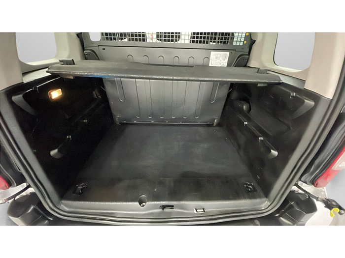 Citroen Berlingo Combi BlueHDi 100 S&S Talla M You 75 kW (102 CV) 20 Citroen Berlingo Combi BlueHDi 100 S&S Talla M You 75 kW (102 CV) 20