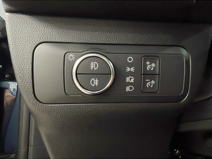 Ford Kuga 2.5 Duratec FHEV ST-Line Auto 140 kW (190 CV) Vehículo usado en Lleida Ford Kuga 2.5 Duratec FHEV ST-Line Auto 140 kW (190 CV) Vehículo usado en Lleida