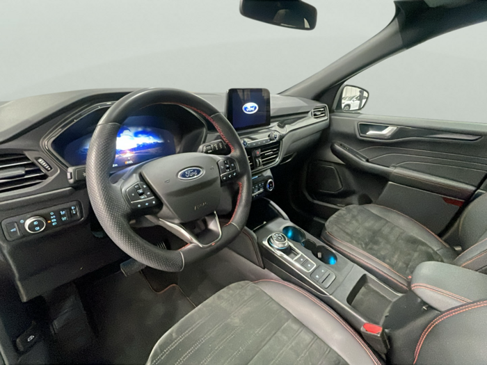 Ford Kuga 2.5 Duratec FHEV ST-Line X 4x2 Auto 140 kW (190 CV) 11 Ford Kuga 2.5 Duratec FHEV ST-Line X 4x2 Auto 140 kW (190 CV) 11