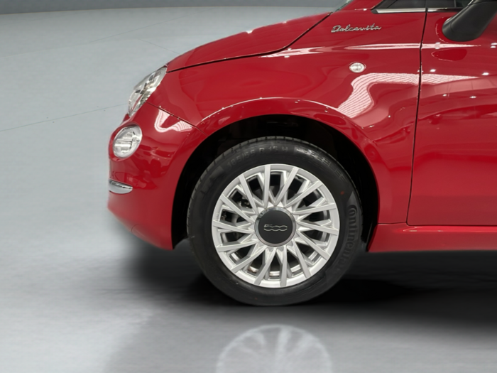 Fiat 500 1.0 Hybrid Dolcevita 51 kW (70 CV) 6 Fiat 500 1.0 Hybrid Dolcevita 51 kW (70 CV) 6