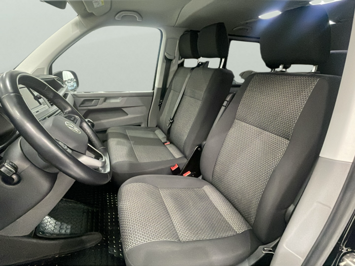 Volkswagen Caravelle Origin Batalla Corta 2.0 TDI BMT 81 kW (110 CV) 11 Volkswagen Caravelle Origin Batalla Corta 2.0 TDI BMT 81 kW (110 CV) 11