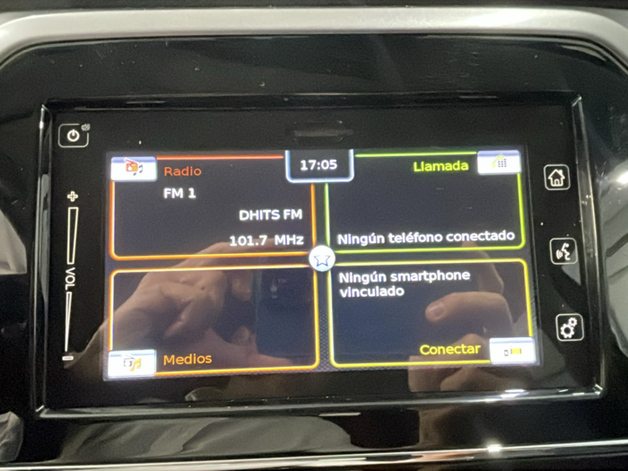 Suzuki Vitara 1.5 Hybrid GLE Strong 4WD Auto 85 kW (116 CV) Vehículo usado en Lleida Suzuki Vitara 1.5 Hybrid GLE Strong 4WD Auto 85 kW (116 CV) Vehículo usado en Lleida