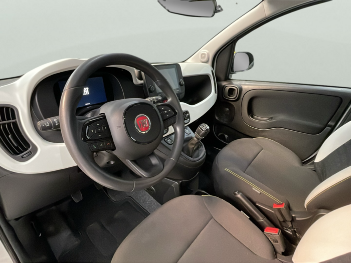 Fiat Panda 1.0 Hybrid 51 kW (70 CV) 11 Fiat Panda 1.0 Hybrid 51 kW (70 CV) 11