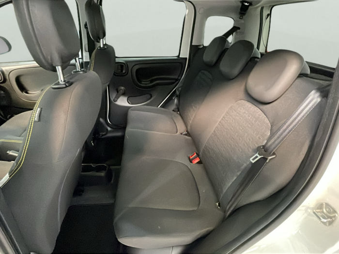 Fiat Panda 1.0 Hybrid 51 kW (70 CV) 9 Fiat Panda 1.0 Hybrid 51 kW (70 CV) 9