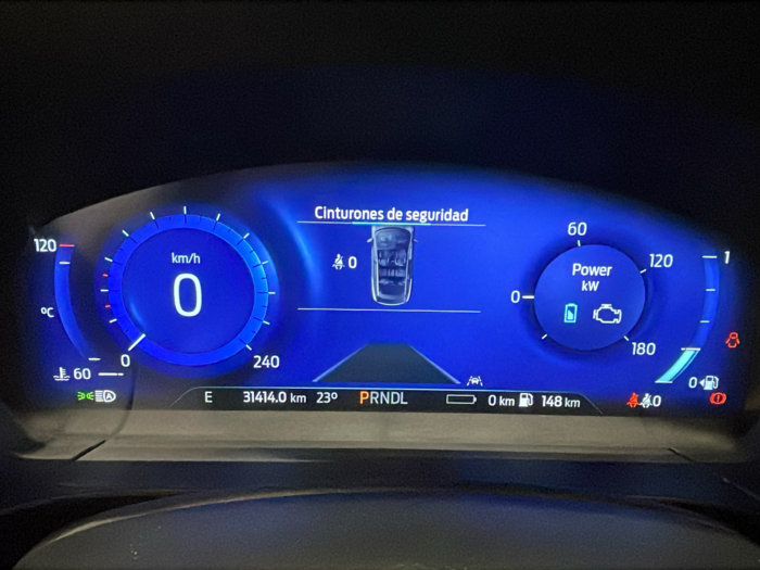 Ford Kuga 2.5 Duratec PHEV ST-Line Auto 165 kW (225 CV) 17 Ford Kuga 2.5 Duratec PHEV ST-Line Auto 165 kW (225 CV) 17