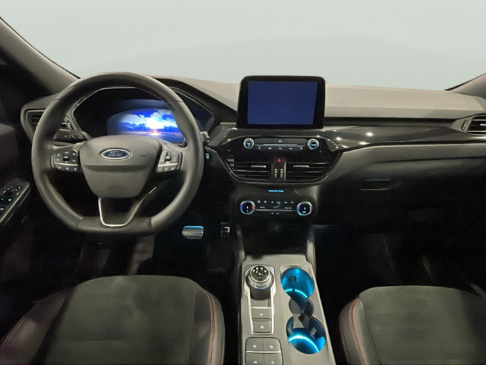 Ford Kuga 2.5 Duratec PHEV ST-Line X Auto 165 kW (225 CV) 7 Ford Kuga 2.5 Duratec PHEV ST-Line X Auto 165 kW (225 CV) 7