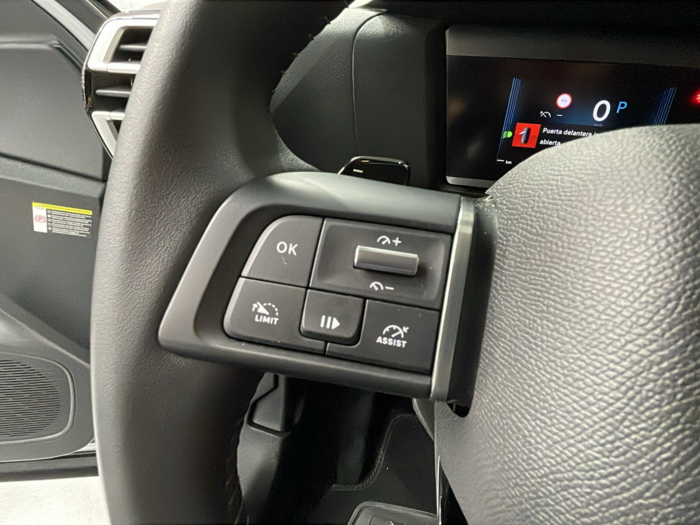 Citroen C4 PureTech 130 S&S Plus EAT8 96 kW (131 CV) 16 Citroen C4 PureTech 130 S&S Plus EAT8 96 kW (131 CV) 16