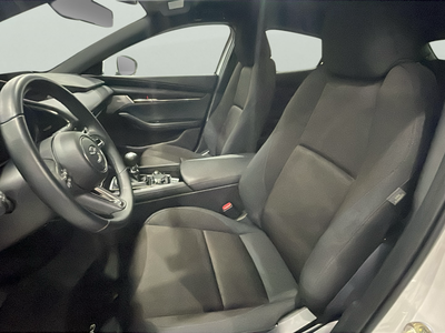 Mazda Mazda 3 2.0 Sedan e-SKYACTIV-X Zenith 137 kW (186 CV) 10 Mazda Mazda 3 2.0 Sedan e-SKYACTIV-X Zenith 137 kW (186 CV) 10