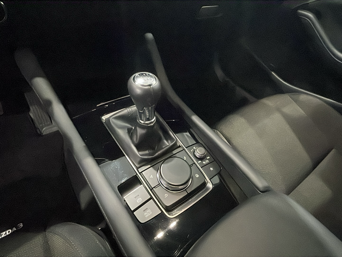 Mazda Mazda 3 2.0 Sedan e-SKYACTIV-X Zenith 137 kW (186 CV) Vehículo usado en Lleida Mazda Mazda 3 2.0 Sedan e-SKYACTIV-X Zenith 137 kW (186 CV) Vehículo usado en Lleida