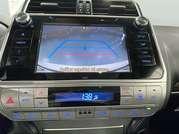 Toyota Land Cruiser D-4D Limited Auto 130 kW (177 CV) Vehículo usado en Lleida Toyota Land Cruiser D-4D Limited Auto 130 kW (177 CV) Vehículo usado en Lleida