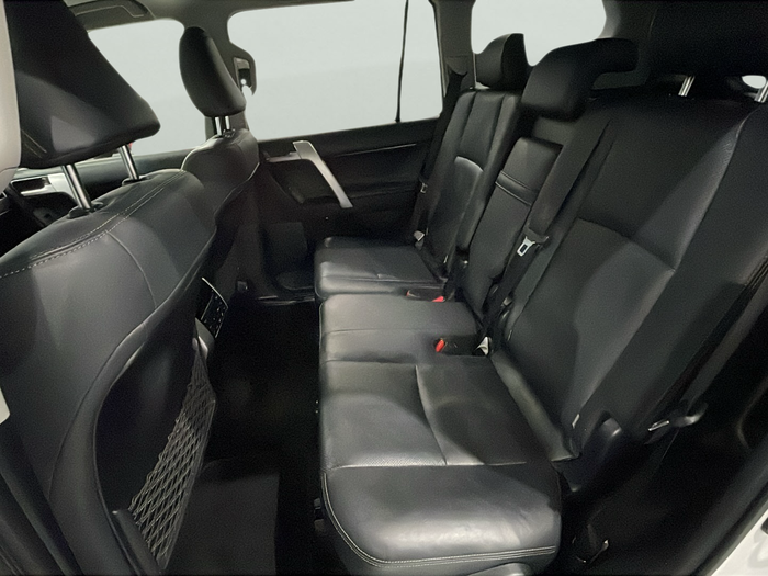 Toyota Land Cruiser D-4D Limited Auto 130 kW (177 CV) Vehículo usado en Lleida Toyota Land Cruiser D-4D Limited Auto 130 kW (177 CV) Vehículo usado en Lleida