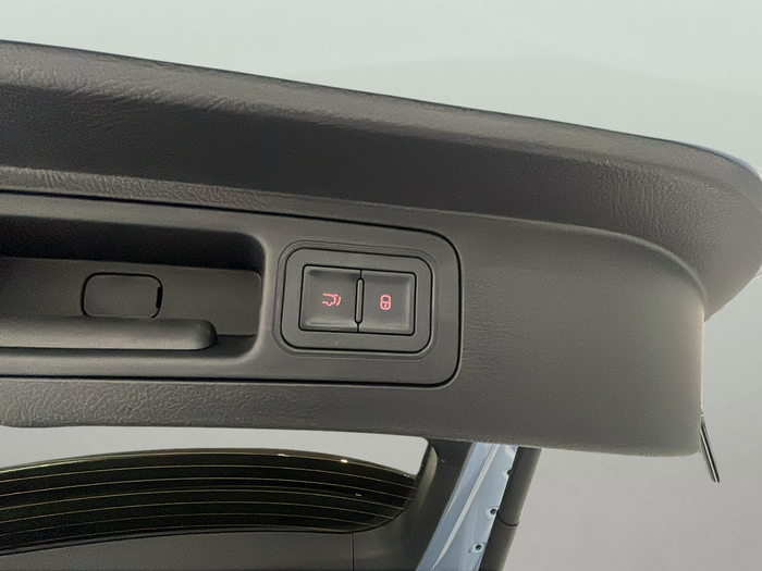 BYD Seal U DM-i Comfort 160 kW (218 CV) 19 BYD Seal U DM-i Comfort 160 kW (218 CV) 19