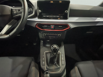 SEAT Ibiza 1.0 TSI S&S FR XS 85 kW (115 CV) 8 SEAT Ibiza 1.0 TSI S&S FR XS 85 kW (115 CV) 8