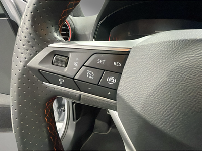 SEAT Arona 1.0 TSI FR XM DSG 85 kW (115 CV) 14 SEAT Arona 1.0 TSI FR XM DSG 85 kW (115 CV) 14