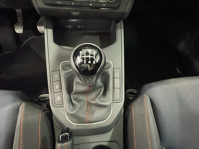 SEAT Ibiza 1.0 TSI S&S FR XS 85 kW (115 CV) 15 SEAT Ibiza 1.0 TSI S&S FR XS 85 kW (115 CV) 15