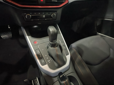 SEAT Arona 1.0 TSI FR XM DSG 85 kW (115 CV) 15 SEAT Arona 1.0 TSI FR XM DSG 85 kW (115 CV) 15