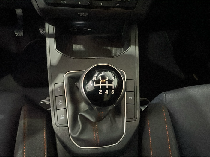 SEAT Ibiza 1.0 TSI S&S FR XS 85 kW (115 CV) Vehículo usado en Lleida SEAT Ibiza 1.0 TSI S&S FR XS 85 kW (115 CV) Vehículo usado en Lleida