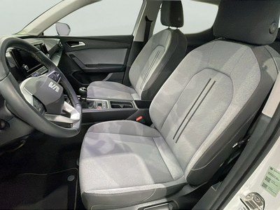 SEAT León 1.0 TSI S&S Style 25 Aniversario 81 kW (110 CV) 10 SEAT León 1.0 TSI S&S Style 25 Aniversario 81 kW (110 CV) 10