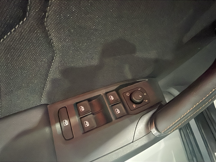 CUPRA León 1.5 eTSI DSG 110 kW (150 CV) Vehículo usado en Lleida CUPRA León 1.5 eTSI DSG 110 kW (150 CV) Vehículo usado en Lleida