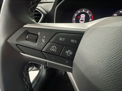 SEAT León 1.5 TSI S&S Style 25 Aniversario 85 kW (116 CV) 14 SEAT León 1.5 TSI S&S Style 25 Aniversario 85 kW (116 CV) 14