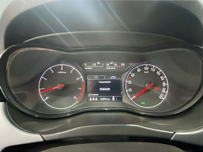 Opel Corsa 1.4 120 Aniversario 66 kW (90 CV) 16 Opel Corsa 1.4 120 Aniversario 66 kW (90 CV) 16