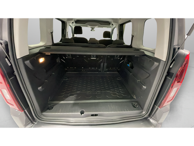 Opel Combo Life 1.5 TD S&S Selective L 96 kW (131 CV) 19 Opel Combo Life 1.5 TD S&S Selective L 96 kW (131 CV) 19