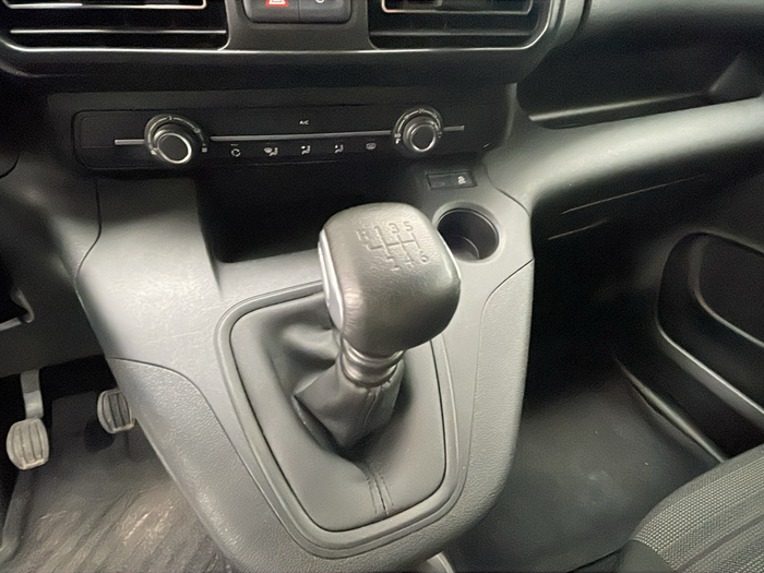 Opel Combo Life 1.5 TD S&S Selective L 96 kW (131 CV) Vehículo usado en Lleida Opel Combo Life 1.5 TD S&S Selective L 96 kW (131 CV) Vehículo usado en Lleida