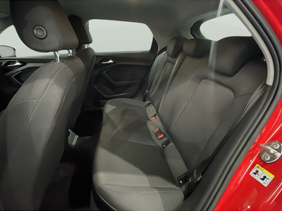 Audi A1 Sportback Advanced 25 TFSI 70 kW (95 CV) 9 Audi A1 Sportback Advanced 25 TFSI 70 kW (95 CV) 9