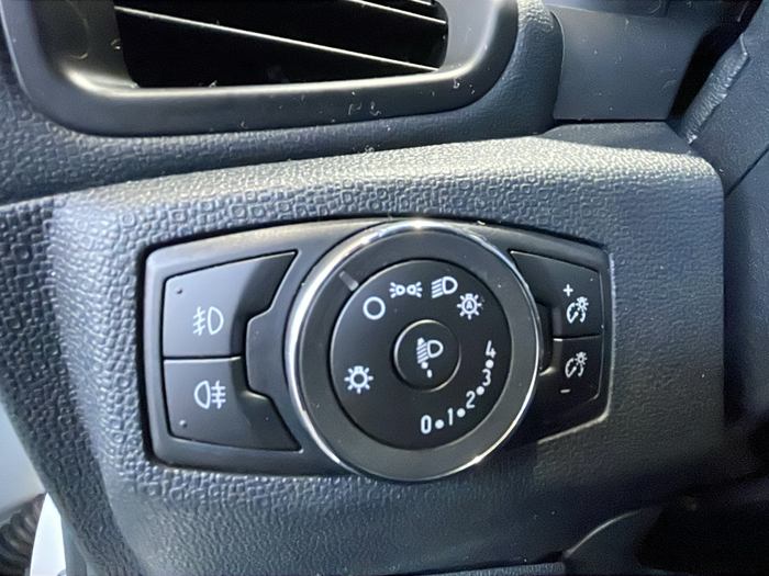 Ford EcoSport 1.0T EcoBoost S&S Active 92 kW (125 CV) Vehículo usado en Lleida Ford EcoSport 1.0T EcoBoost S&S Active 92 kW (125 CV) Vehículo usado en Lleida