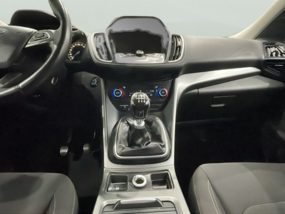 Ford Kuga 1.5 TDCI S&S Trend 4x2 88 kW (120 CV) 8 Ford Kuga 1.5 TDCI S&S Trend 4x2 88 kW (120 CV) 8