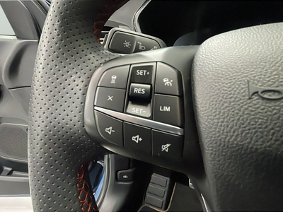 Ford Kuga 1.5T EcoBoost ST-Line X 4x2 110 kW (150 CV) 14 Ford Kuga 1.5T EcoBoost ST-Line X 4x2 110 kW (150 CV) 14