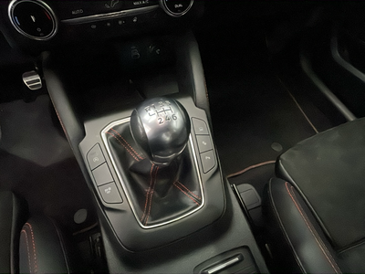 Ford Kuga 1.5T EcoBoost ST-Line X 4x2 110 kW (150 CV) 15 Ford Kuga 1.5T EcoBoost ST-Line X 4x2 110 kW (150 CV) 15