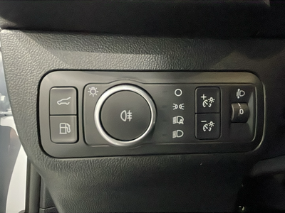 Ford Kuga 2.5 Duratec PHEV ST-Line X Auto 178 kW (243 CV) 13 Ford Kuga 2.5 Duratec PHEV ST-Line X Auto 178 kW (243 CV) 13