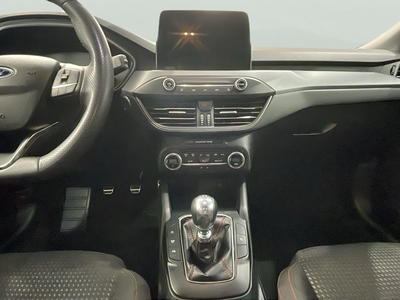 Ford Focus 1.0 Ecoboost MHEV ST-Line 92 kW (125 CV) 8 Ford Focus 1.0 Ecoboost MHEV ST-Line 92 kW (125 CV) 8