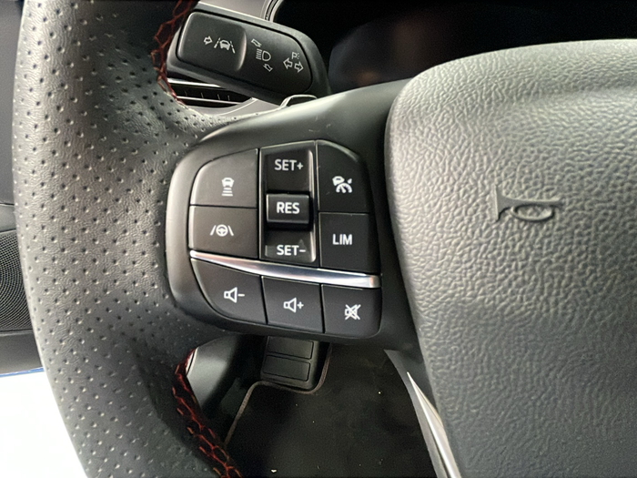 Ford Focus 1.0 Ecoboost MHEV ST-Line X Auto 114 kW (155 CV) 14 Ford Focus 1.0 Ecoboost MHEV ST-Line X Auto 114 kW (155 CV) 14
