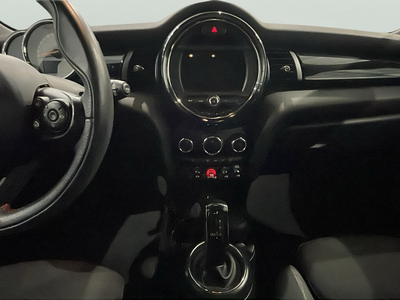 MINI MINI 5 Puertas Cooper 100 kW (136 CV) 8 MINI MINI 5 Puertas Cooper 100 kW (136 CV) 8